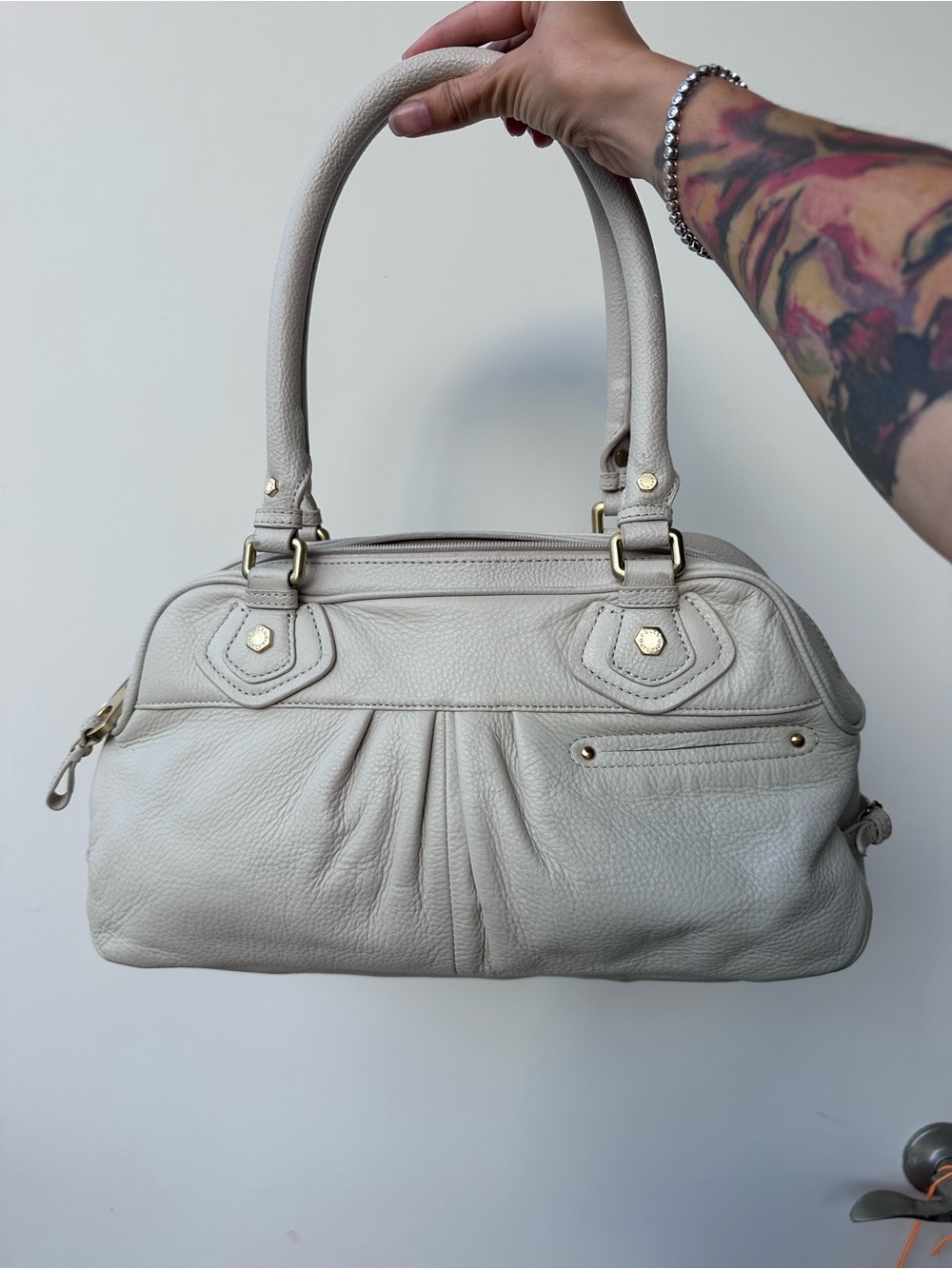 Pelle Studio Pebbled Leather Handbag Purse grey Creamy Handle Shoulder Bag